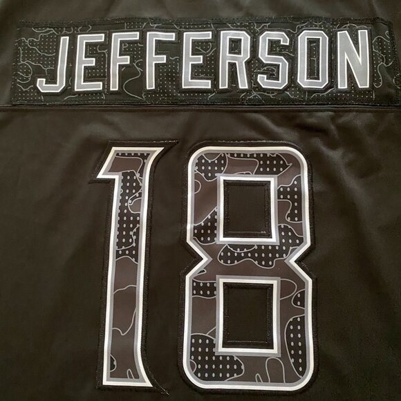 NFL Minnesota Vikings Justin Jefferson #18 Nike Mens Black Jersey Sz M - Picture 7 of 7